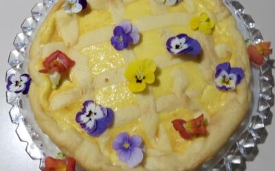 Crostata floreale con crema di ricotta